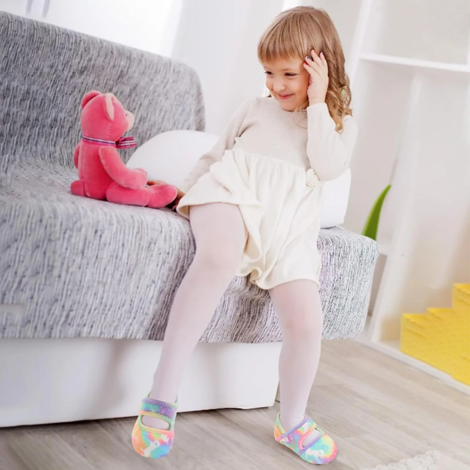 LeIsfIt Toddler Slippers - Boys & Girls Wide Adjustable House Shoes, Warm Winter Non-Slip Indoor/Outdoor Slippers